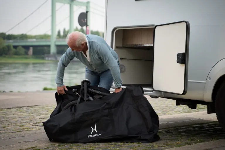 E-Scooter in Transporttasche